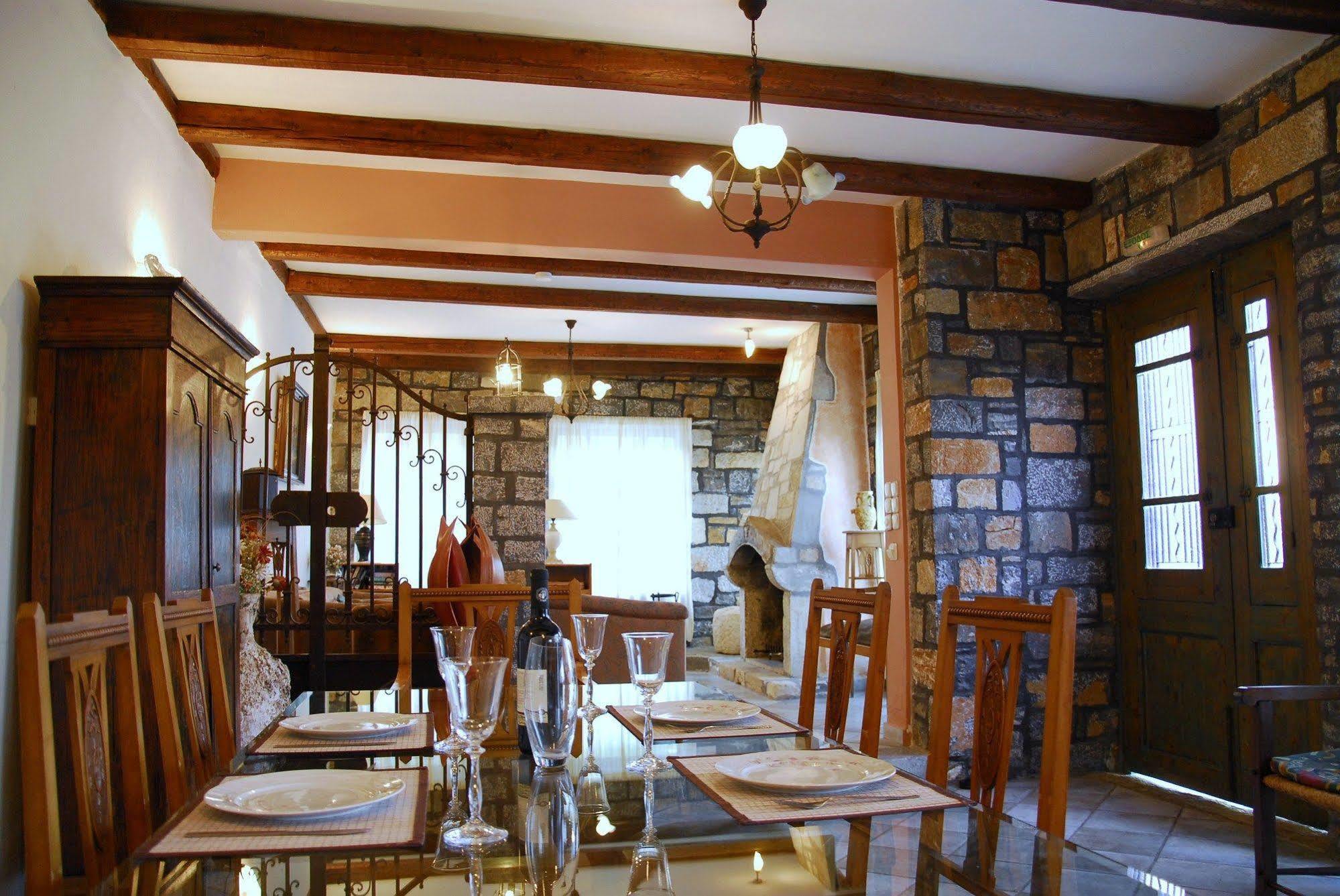 איסטרו Giannikakis Villas מראה חיצוני תמונה